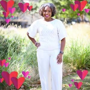 Meet your Posher, Vivian